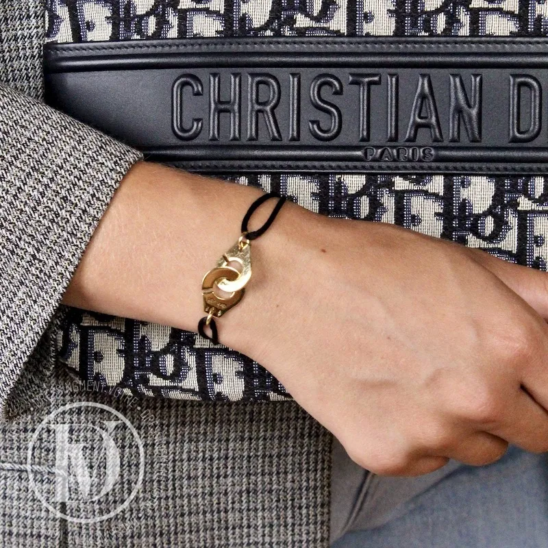 Bracelet Menottes R15 en or jaune – Dinh Van