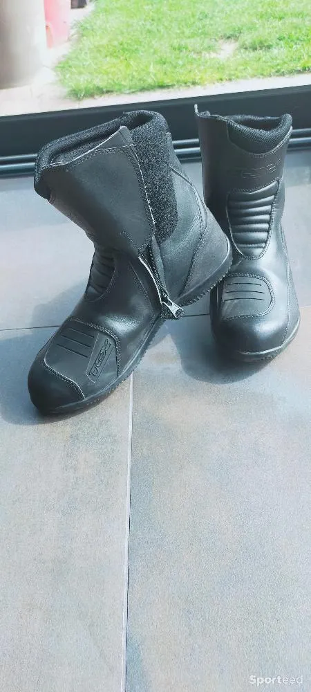 Chaussure de moto TCX d'occasion Ajouté le : 06/02/2024