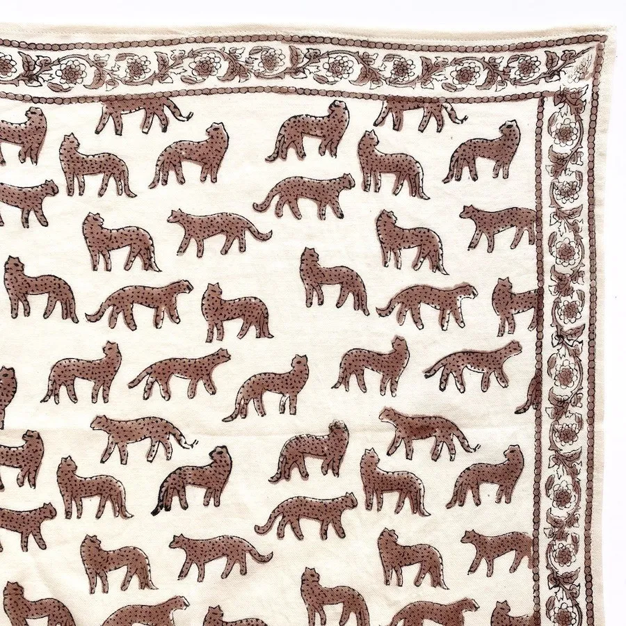 latelierdemaman - Apaches - Petit foulard manika | Bengale Latte