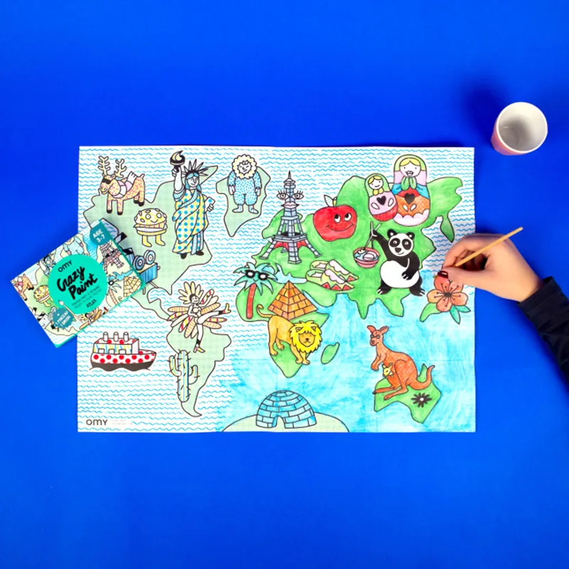 OMY - POSTER AVEC PEINTURE INTEGREE ATLAS -  littlecasba.com