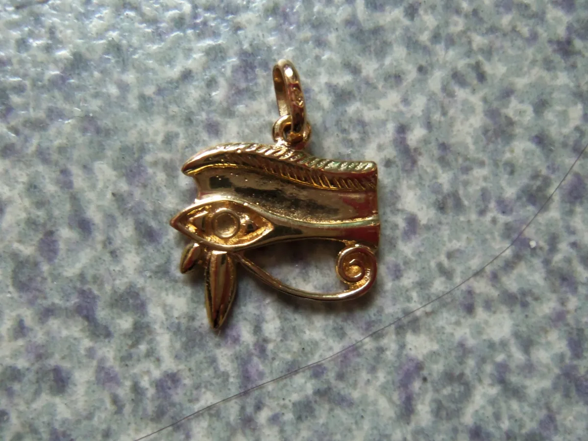 Pendentif oeil Horus