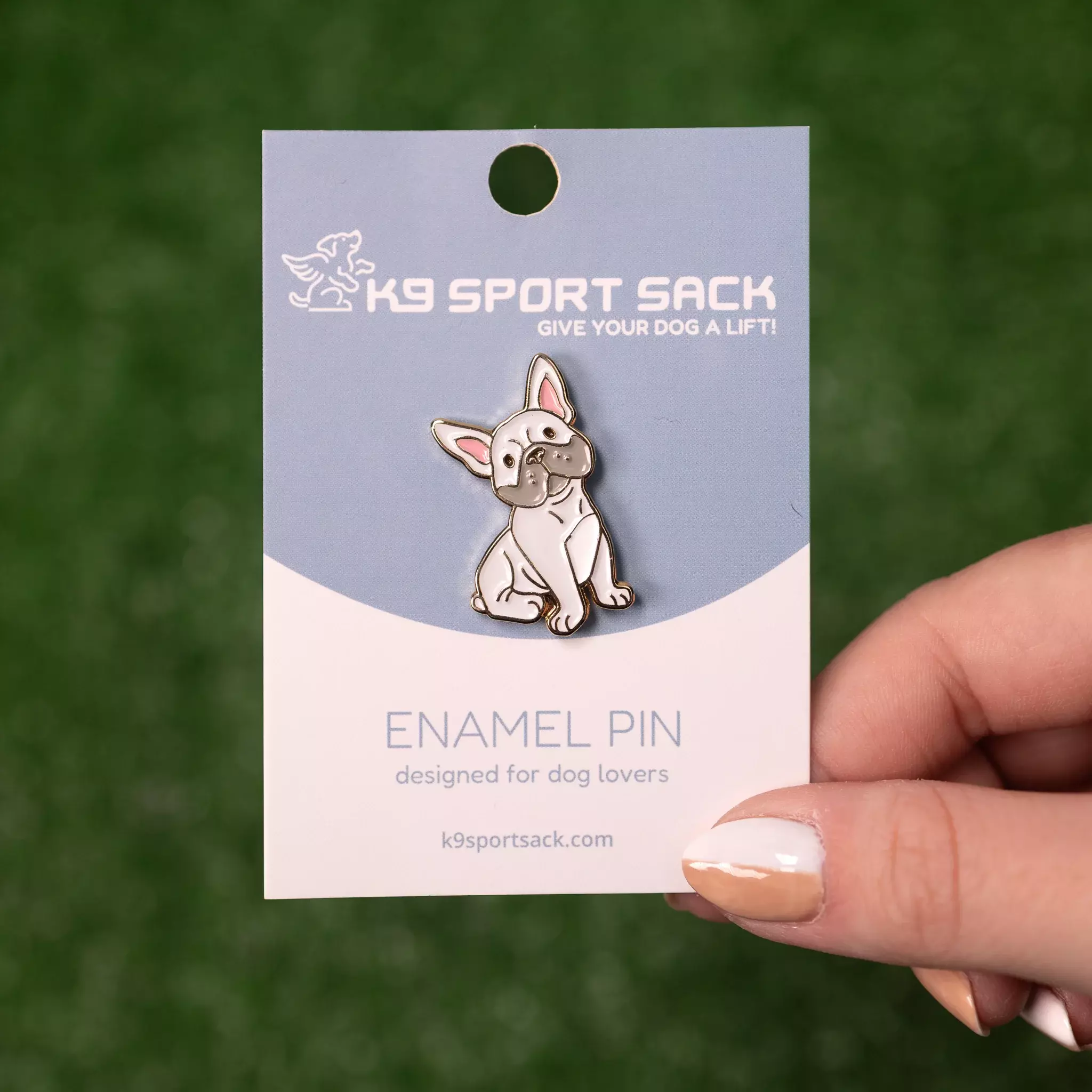 Pin's en émail Bouledogue Français