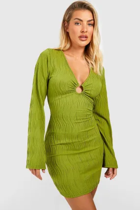Robe courte texturée à anneau