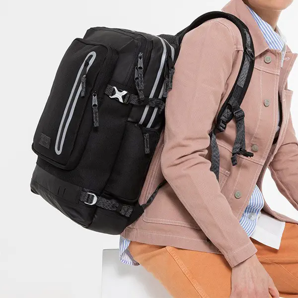 Sac à dos CNNCT Tecum L L70 Welded | Eastpak - Gandy.fr